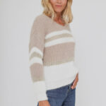 pull rayé crème